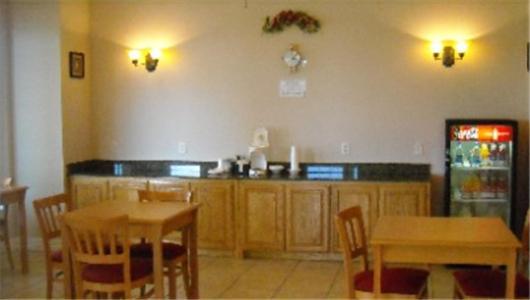 Whitesboro Inn Esterno foto